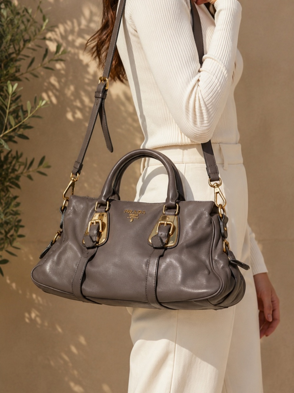 Prada Taupe Gray Leather Satchel Crossbody Bag with Gold Hardware Vitello Daino - Picture 2 of 15